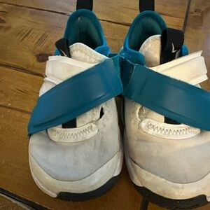 Nike Kids White and Blue Sneakers